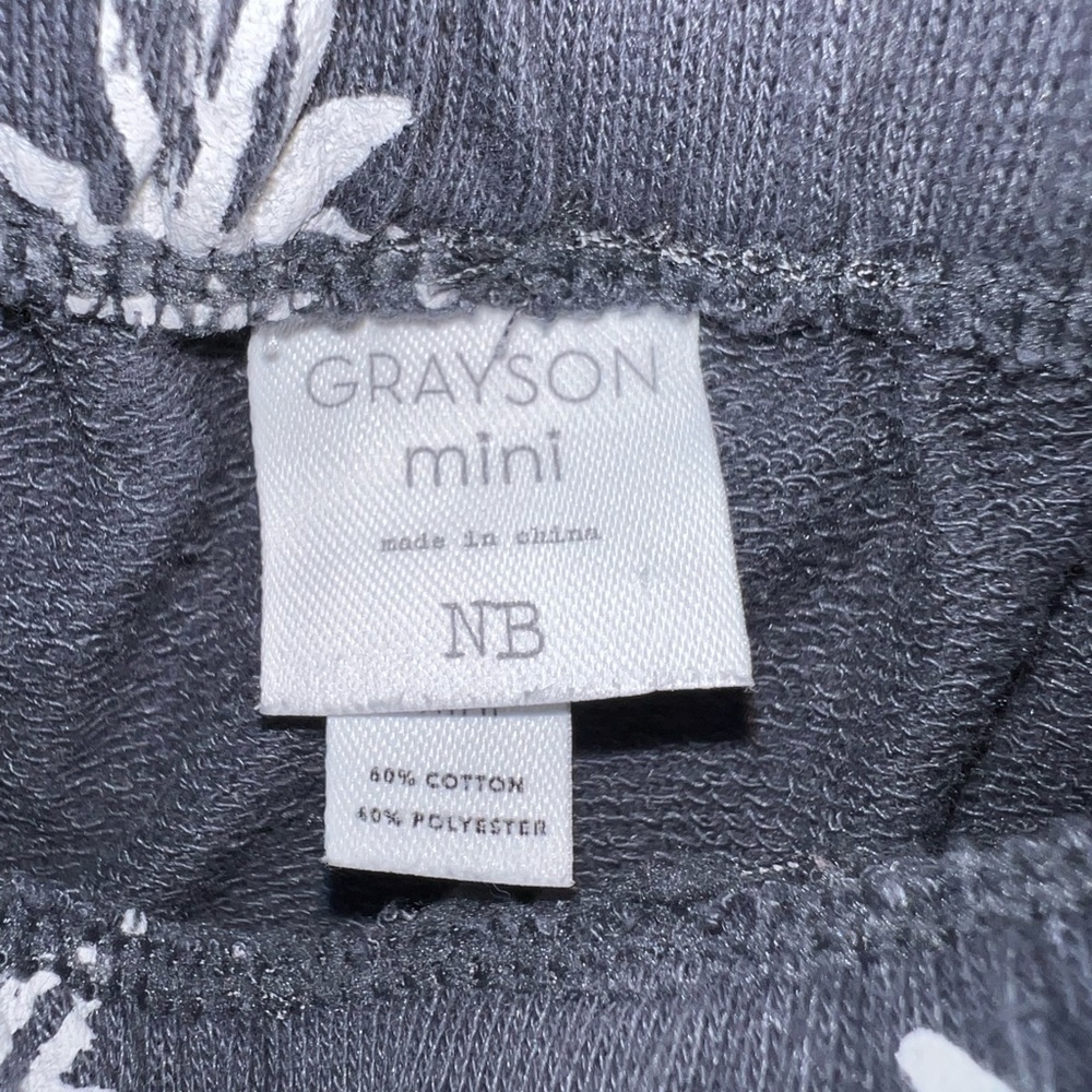 ‼️NWOT: Grayson Mini Matching Shorts Set - NB - Picture 3 of 3